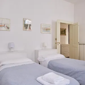 Appartement Lustraferi